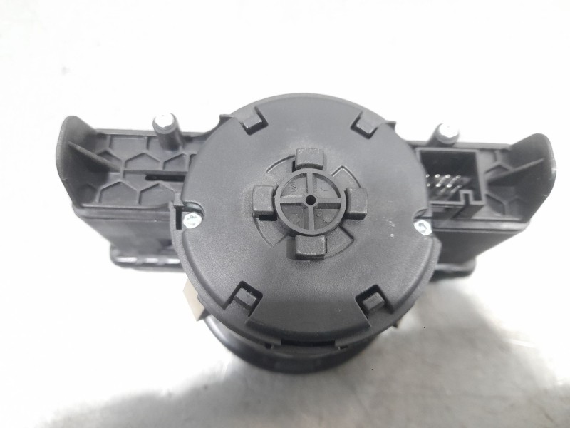 Recambio de mando luces para mercedes-benz clase gla (w156) gla 200 (156.943) referencia OEM IAM A2129050551  