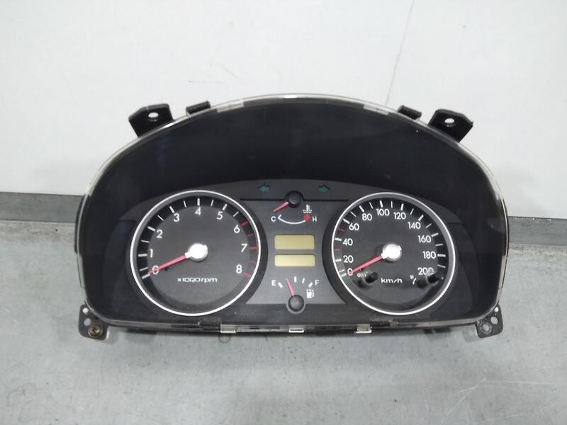Recambio de cuadro instrumentos para hyundai getz (tb) basico referencia OEM IAM 940031C050  