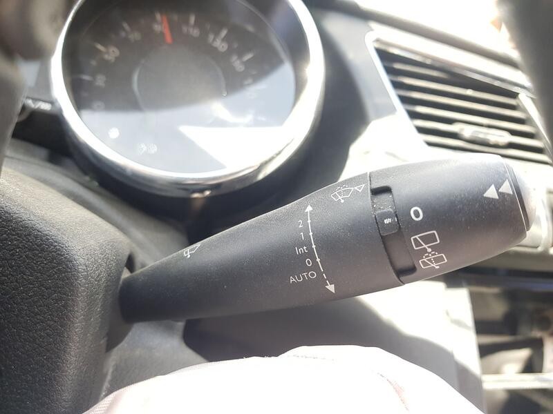 Recambio de mando luces y limpia para peugeot 3008 i monospace (0u_) 1.6 bluehdi 120 referencia OEM IAM 96773912XT  