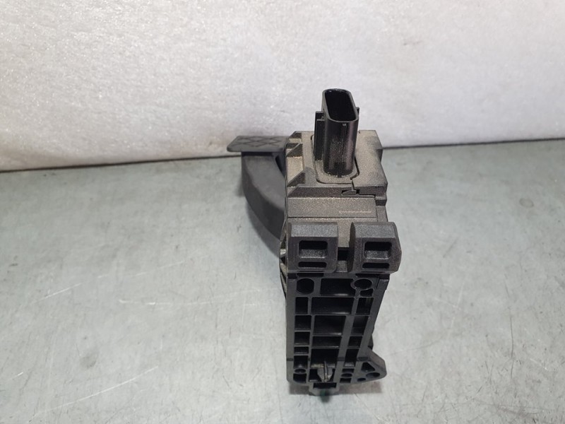 Recambio de potenciometro pedal para volkswagen polo advance referencia OEM IAM 2Q1723503 18168C1 