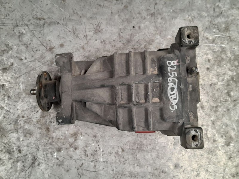 Recambio de diferencial trasero para hyundai santa fe (sm) 2.0 gls crdi 4x4 referencia OEM IAM Y021003586 SM4WD YJ