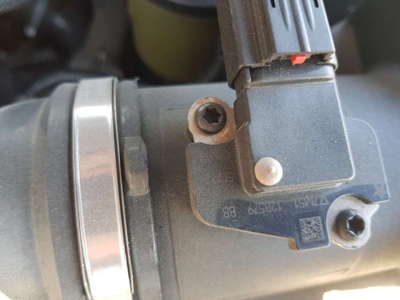 Recambio de caudalimetro para jaguar xf 2.2 diesel referencia OEM IAM 7M5112B579BB  