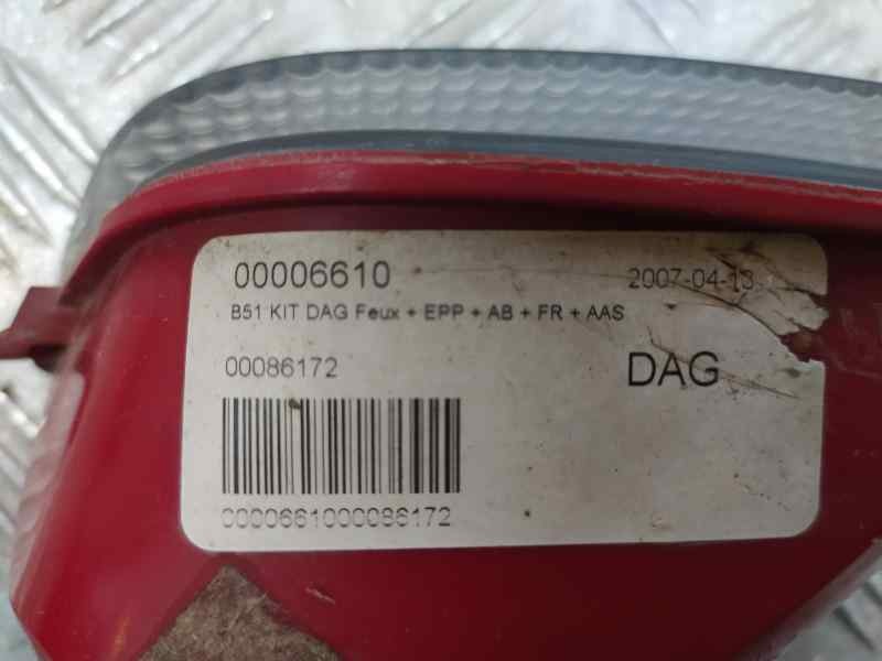 Recambio de piloto trasero derecho paragolpes para citroën c4 berlina exclusive referencia OEM IAM 9652464580  