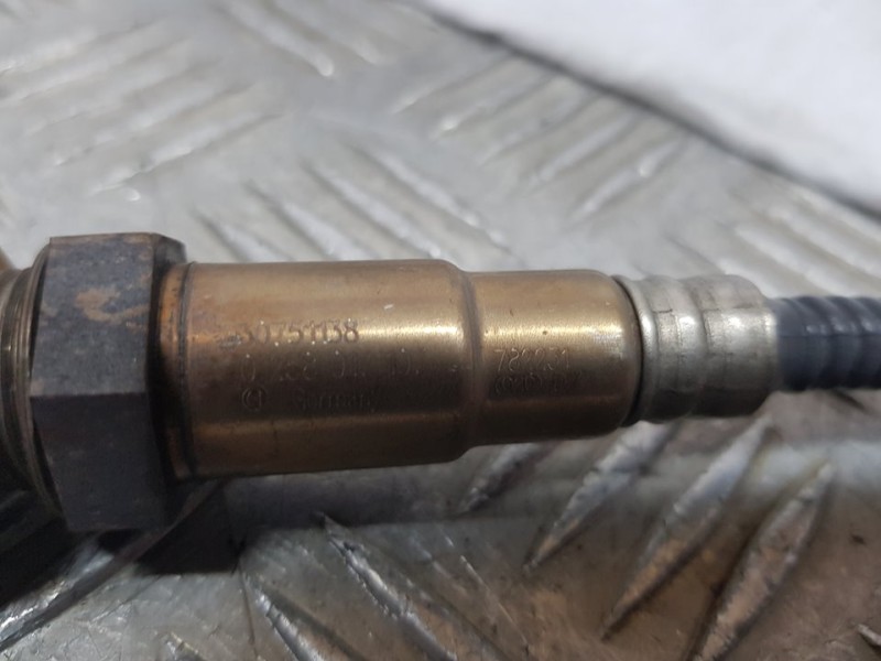 Recambio de sonda lambda para volvo s80 berlina d5 executive referencia OEM IAM 0258017107  