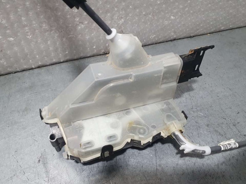 Recambio de cerradura puerta delantera derecha para opel mokka gs line referencia OEM IAM 9830558880 305588 16944084 6 PINES