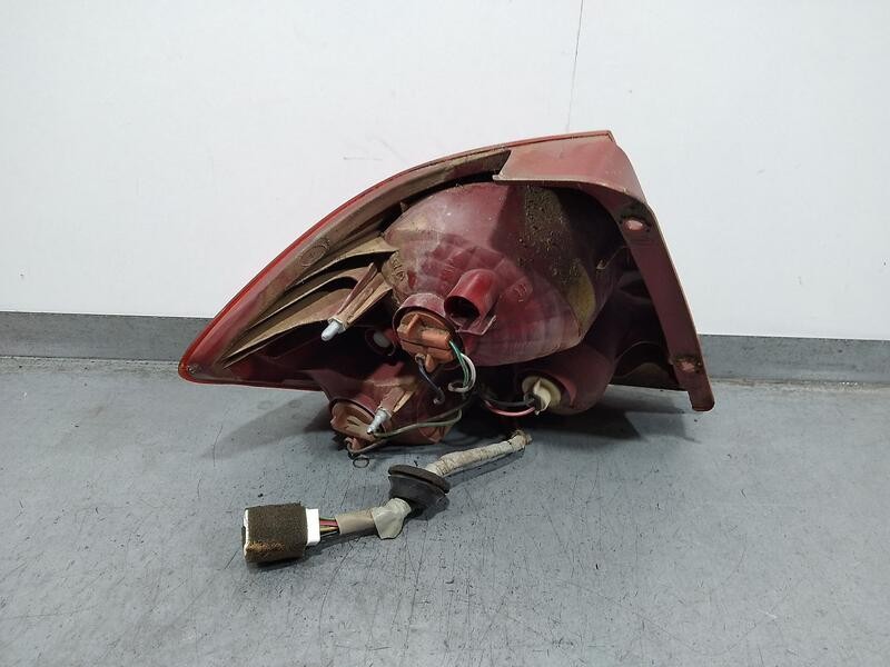 Recambio de piloto trasero derecho para hyundai getz (tb) basico referencia OEM IAM 924021C010  