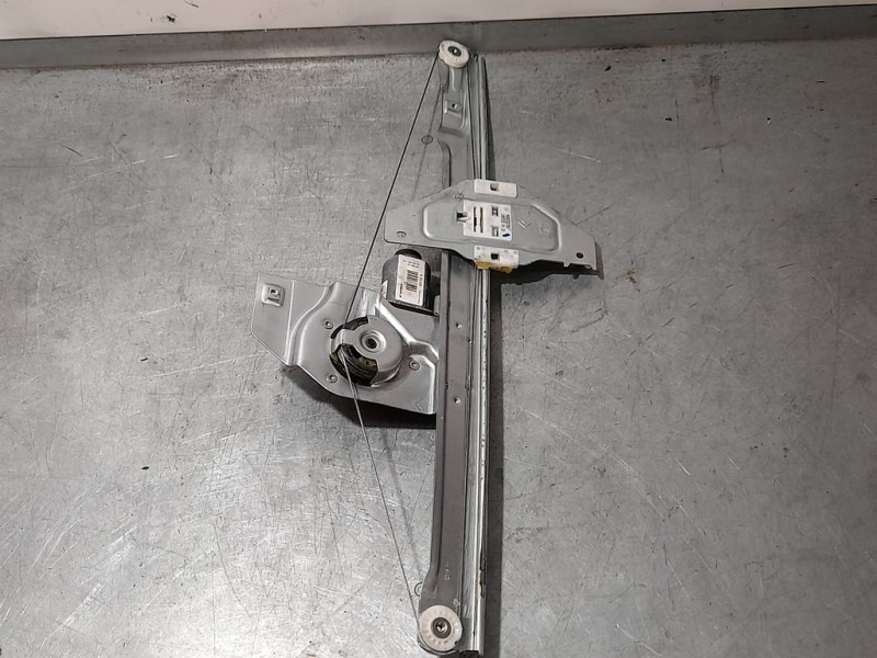 Recambio de elevalunas delantero derecho para peugeot partner kasten confort l1 referencia OEM IAM 430100E0 2 PINS ELECTRICO 2 P