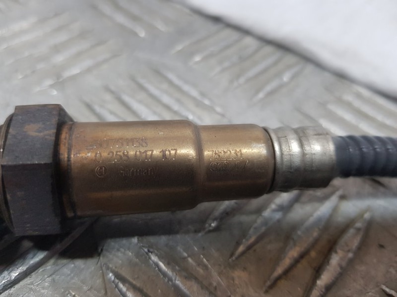 Recambio de sonda lambda para volvo s80 berlina d5 executive referencia OEM IAM 0258017107  