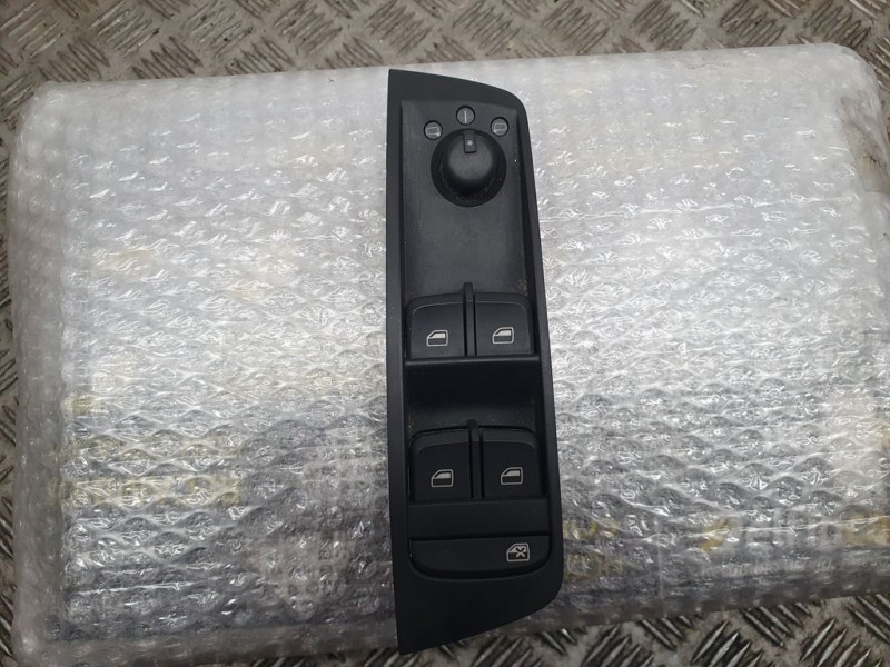 Recambio de mando elevalunas delantero izquierdo para audi a1 sportback (8xa) ambition referencia OEM IAM 8X4959521A  