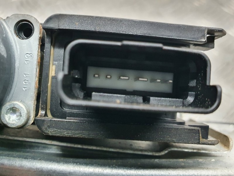 Recambio de elevalunas delantero izquierdo para peugeot 208 style referencia OEM IAM 9673153280 A0020501 ELECTRICO 6 PINES