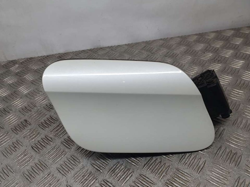 Recambio de tapa exterior combustible para peugeot 508 gt line referencia OEM IAM 9829837980  
