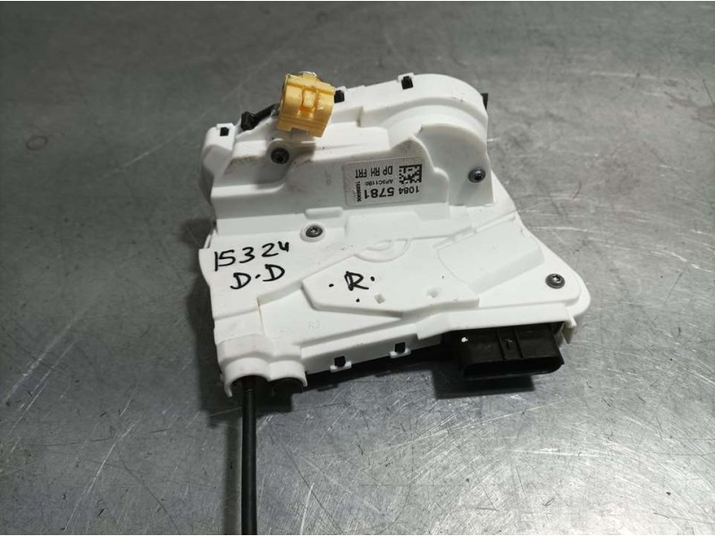 Recambio de cerradura puerta delantera derecha para mg zs 1.5 vti referencia OEM IAM 10845781 16896906 ELECTRICA