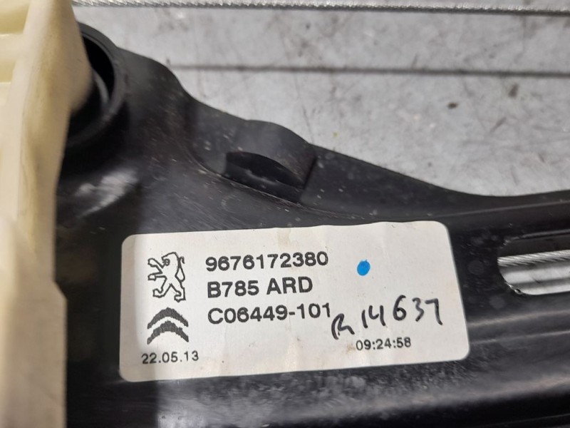 Recambio de elevalunas trasero derecho para citroën c4 picasso attraction referencia OEM IAM 9676172380  ELECTRICO 6 PINES