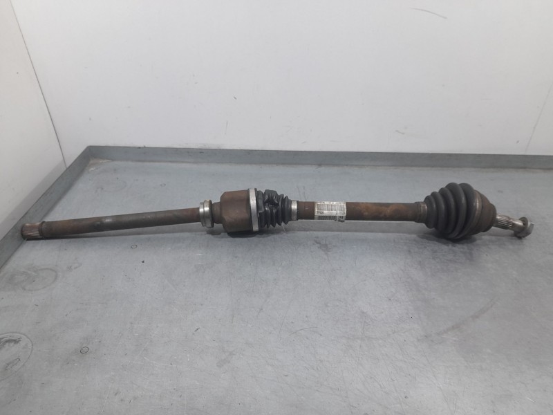 Recambio de transmision delantera derecha para peugeot 3008 i monospace (0u_) 1.6 bluehdi 120 referencia OEM IAM 9685084680  