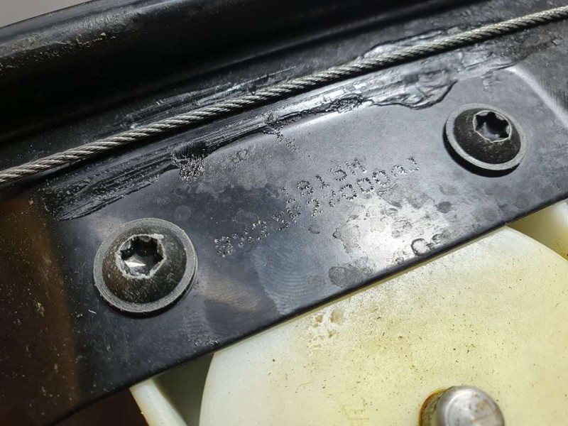 Recambio de elevalunas trasero derecho para jaguar xf 2.2 diesel referencia OEM IAM C2Z26991  ELECTRICO 6 PINES