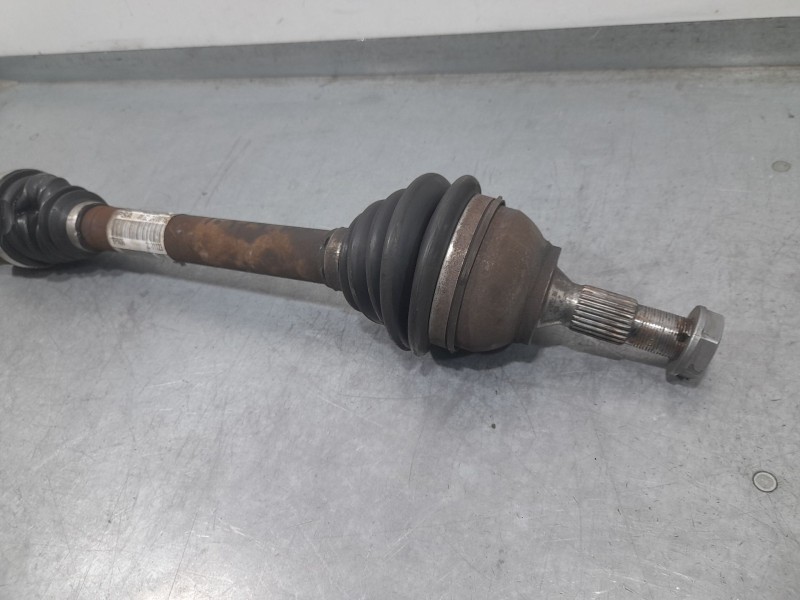 Recambio de transmision delantera derecha para peugeot 3008 i monospace (0u_) 1.6 bluehdi 120 referencia OEM IAM 9685084680  