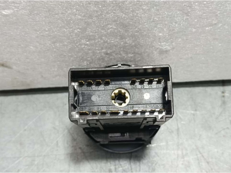 Recambio de mando luces para volkswagen polo (9n3) edition referencia OEM IAM 6Q0941531B  
