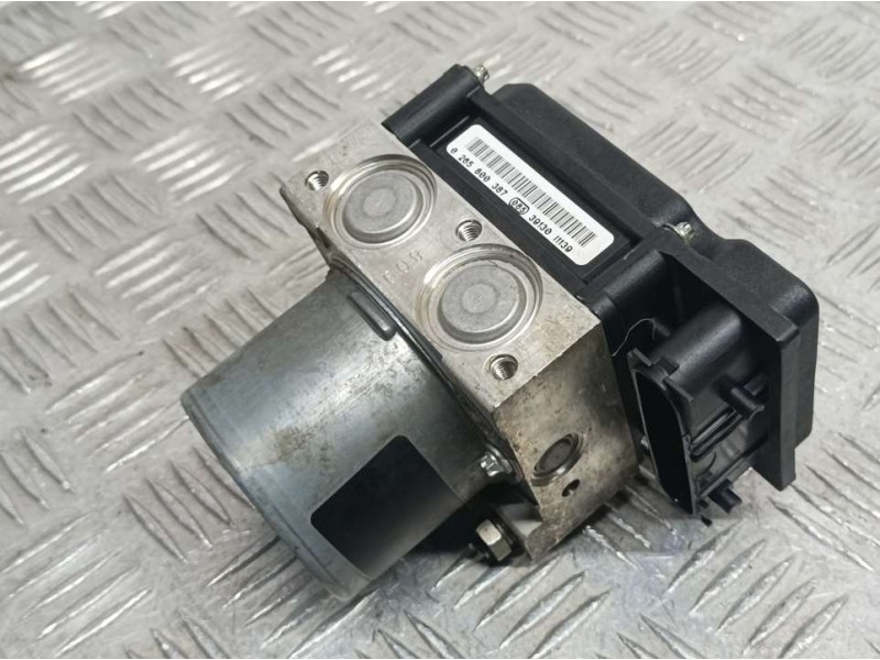 Recambio de abs para renault scenic ii grand confort dynamique referencia OEM IAM 8200344606 0265231747 BOSCH