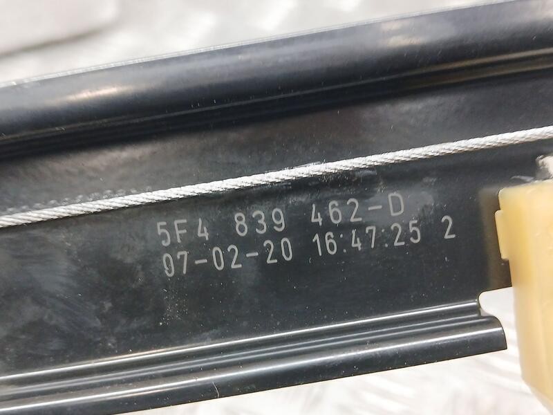 Recambio de elevalunas trasero derecho para seat leon (5f1) style visio edition referencia OEM IAM 5F4839462D ELECTRICO 5Q095940