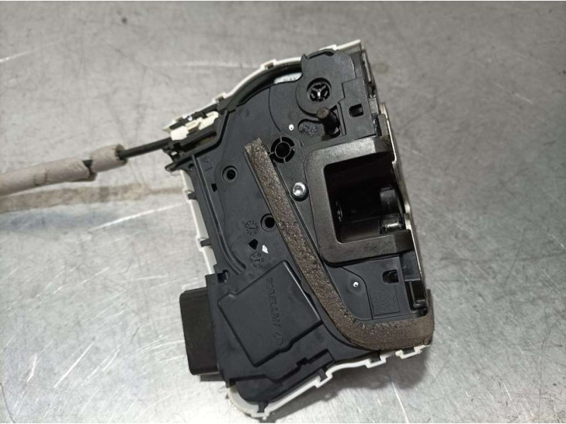 Recambio de cerradura puerta trasera izquierda para mg zs 1.5 vti referencia OEM IAM 10845782 16896907 ELECTRICA 4 PINS