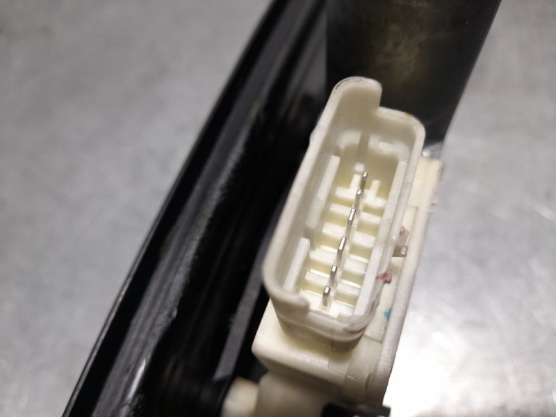 Recambio de elevalunas trasero izquierdo para citroën c4 picasso attraction referencia OEM IAM 9676172480  ELECTRICO 6 PINES