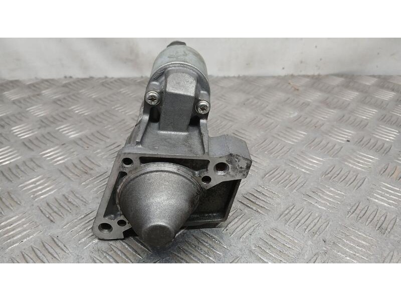 Recambio de motor arranque para renault clio v experience referencia OEM IAM 233008887R MITSUBISHI M000TD5971ZE