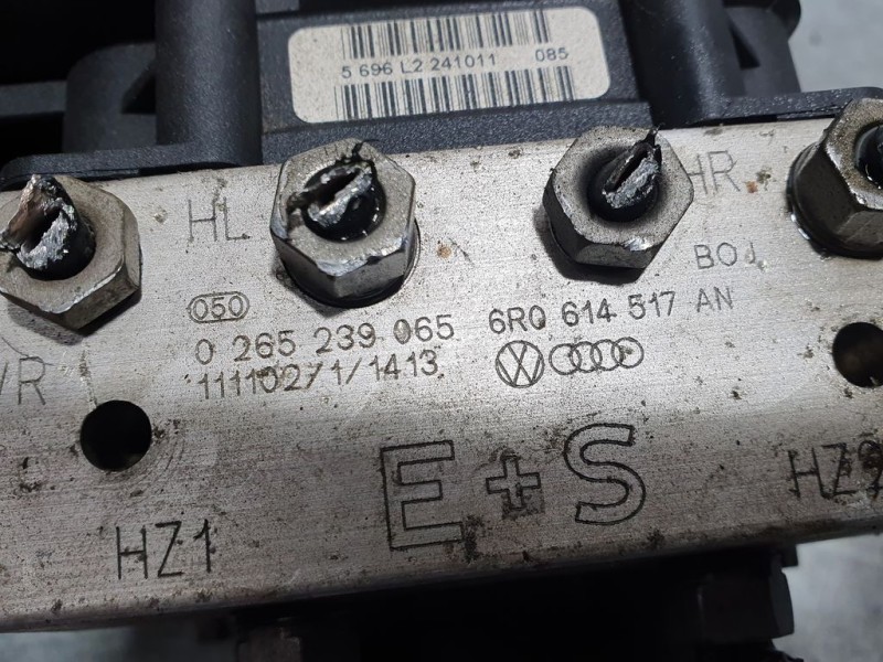 Recambio de abs para seat ibiza (6j5) reference referencia OEM IAM 6R0614517AN 0265239065 BOSCH
