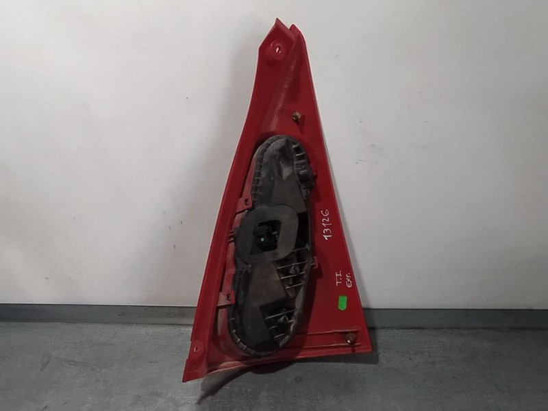 Recambio de piloto trasero izquierdo para peugeot 107 urban referencia OEM IAM   