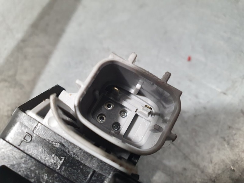 Recambio de elevalunas trasero izquierdo para nissan leaf 2 zero edition referencia OEM IAM SIN REF  ELECTRICO 2 PINES