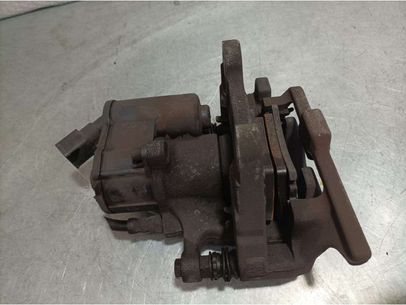 Recambio de pinza freno trasera izquierda para audi a6 avant (4f5) 3.0 tdi quattro referencia OEM IAM G1180867C  ELECTRICA/TRW