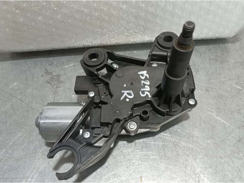 Recambio de motor limpia trasero para renault clio v experience referencia OEM IAM 287108228R 0390205080 BOSCH
