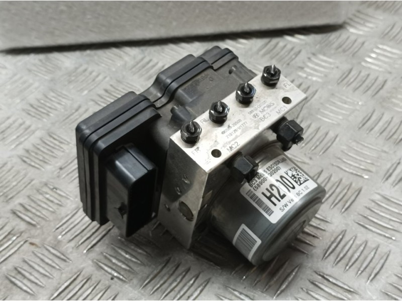 Recambio de abs para hyundai i20 klass referencia OEM IAM 58910Q0200 Q058920500 MOBIS