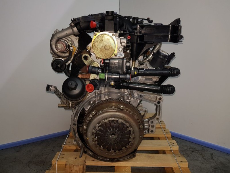 Recambio de motor completo para peugeot 206 berlina 1.4 hdi referencia OEM IAM 8HZ 1359740 INY. BOSCH