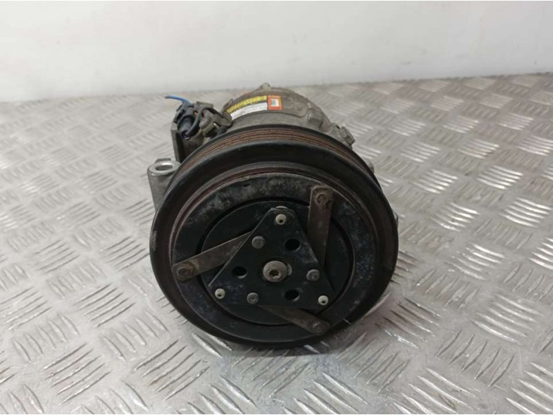 Recambio de compresor aire acondicionado para nissan almera tino (v10m) acenta referencia OEM IAM 926009F510 2J55245010 CALSONIC