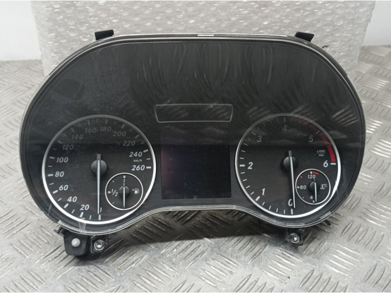 Recambio de cuadro instrumentos para mercedes-benz clase b (w246) b 180 cdi be (246.200) referencia OEM IAM A2469005405 02636813