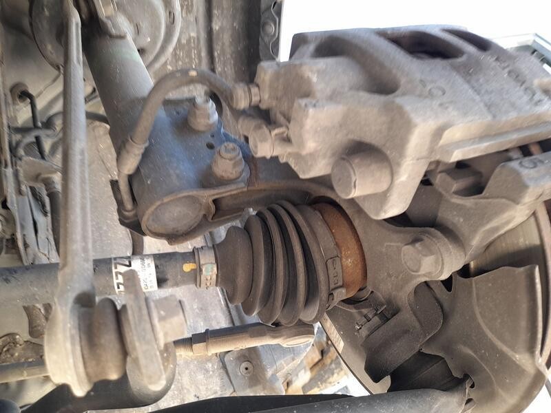 Recambio de mangueta delantera izquierda para toyota yaris (_p13_) 1.5 hybrid (nhp130_) referencia OEM IAM 432120D230  