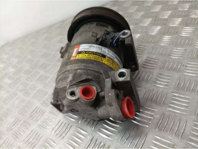 Recambio de compresor aire acondicionado para nissan almera tino (v10m) acenta referencia OEM IAM 926009F510 2J55245010 CALSONIC
