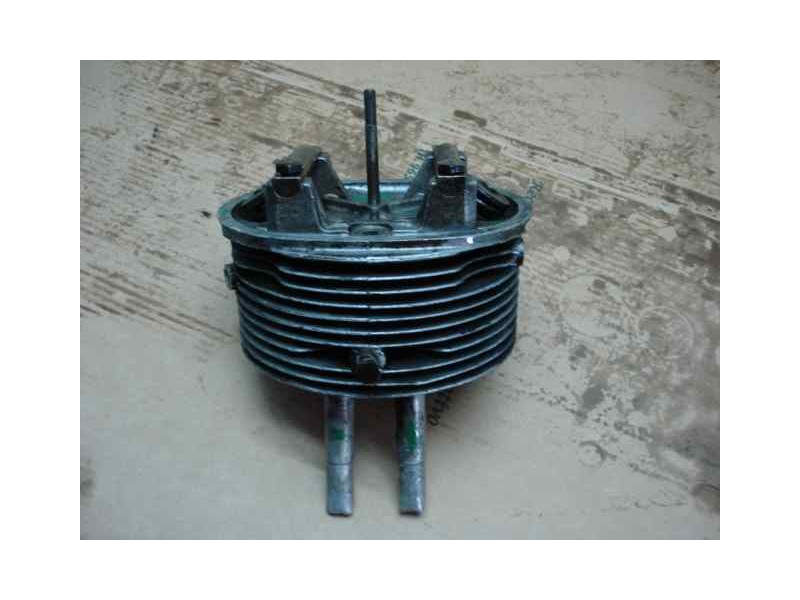 Recambio de culata para citroën 2cv 6 0.6 (a06) referencia OEM IAM AZ1121  SE RECOMIENDA COMPROBAR A PRESIÓN