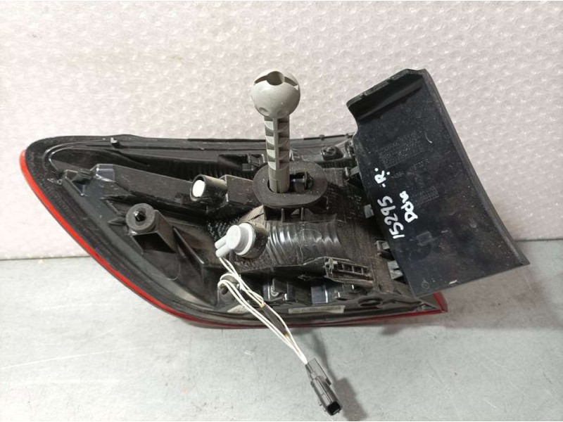 Recambio de piloto trasero derecho para renault clio v experience referencia OEM IAM 265509761R  EXTERIOR ROZADO