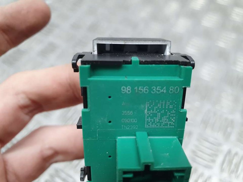 Recambio de interruptor para peugeot 508 gt line referencia OEM IAM 9815635480  