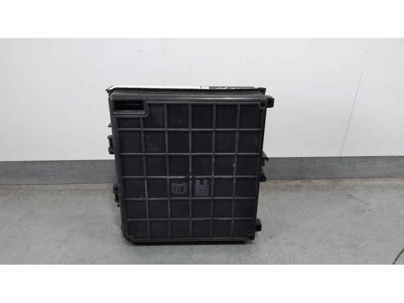 Recambio de caja reles / fusibles para ford puma titanium referencia OEM IAM L1TT14D068HAD 9562187139 