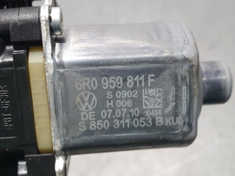 Recambio de motor elevalunas trasero izquierdo para volkswagen polo (6r1) advance referencia OEM IAM 6R0959811F  