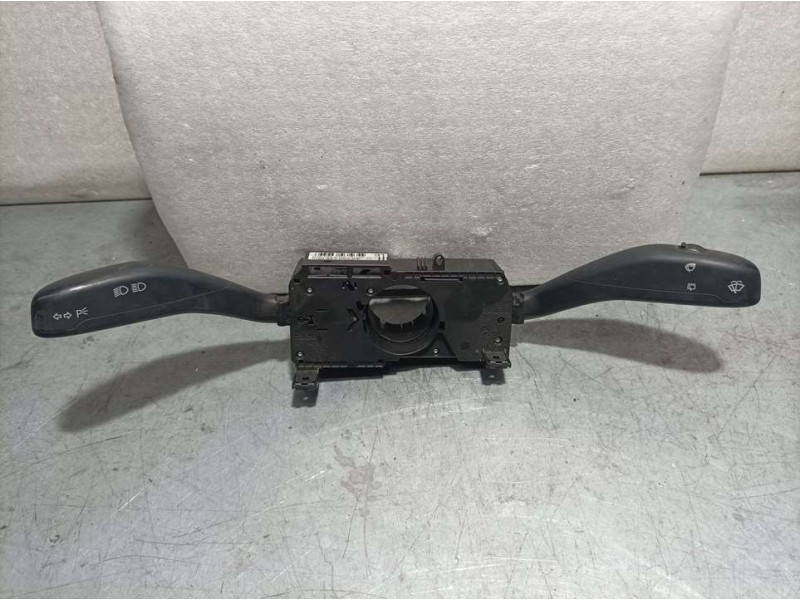 Recambio de mando luces y limpia para volkswagen polo (9n3) edition referencia OEM IAM 6Q0953503CE  