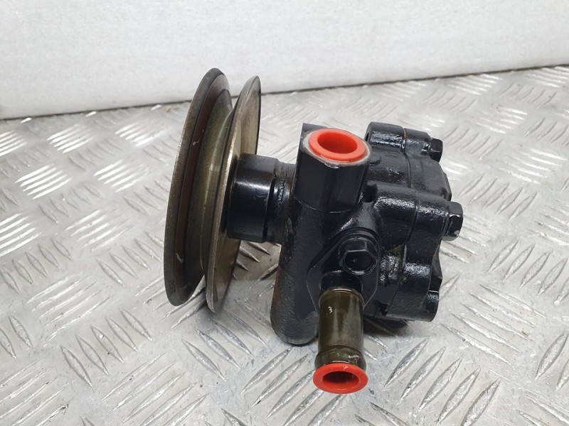 Recambio de bomba direccion para nissan almera (n15) lx referencia OEM IAM SIN REF  