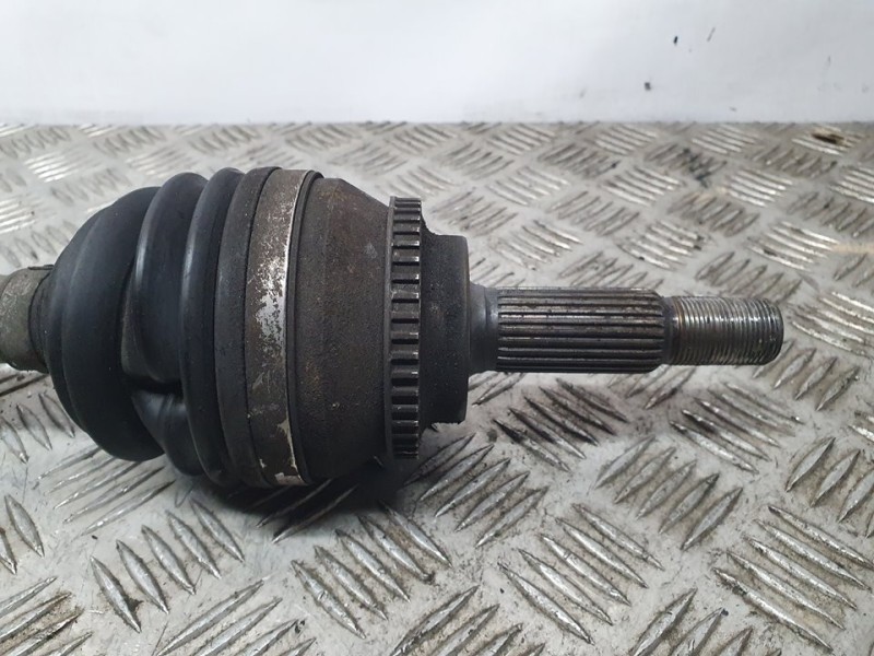 Recambio de transmision delantera izquierda para toyota corolla (e12) 1.4 d-4d luna compact referencia OEM IAM SIN REF  