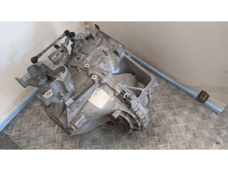 Recambio de caja cambios para dodge avenger 2.0 crd referencia OEM IAM 8H173034 A7822908 6VELOCIDADES