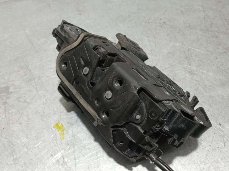 Recambio de cerradura puerta delantera izquierda para skoda fabia active referencia OEM IAM 5TB837015A  ELECTRICA