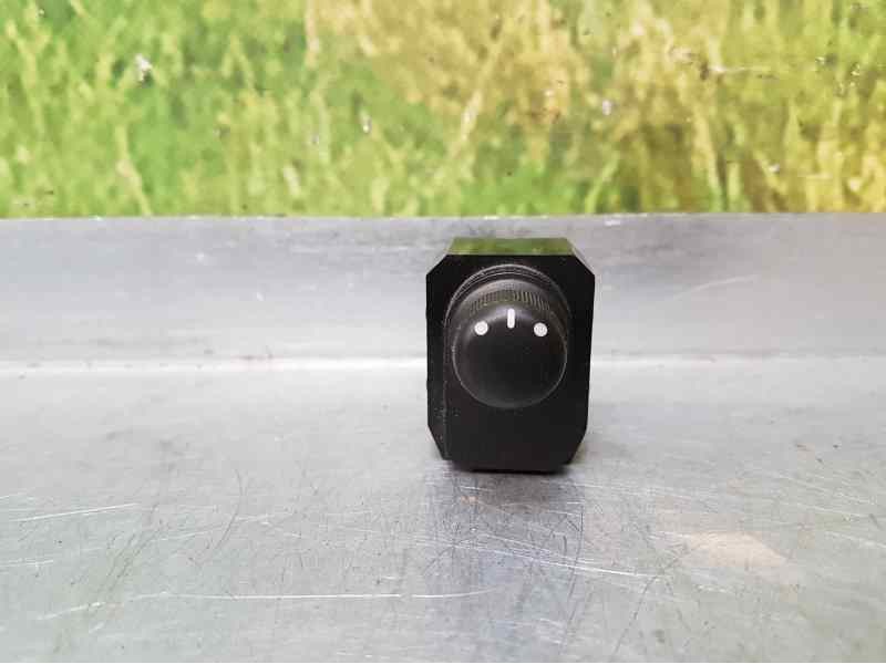 Recambio de mando retrovisor para suzuki sx4 rw (ey) glx referencia OEM IAM 62J002587T  