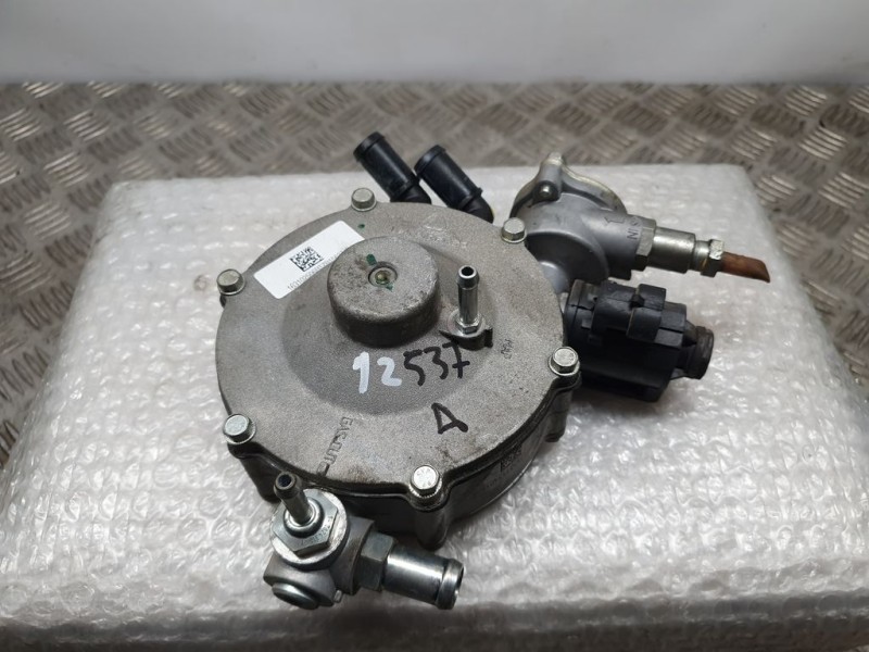 Recambio de pulmon reductor de presion de gas para dacia sandero stepway referencia OEM IAM   