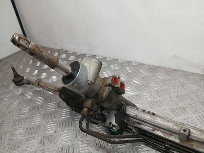 Recambio de cremallera direccion para ford focus berlina (cap) trend referencia OEM IAM 5M513200GE  ASISTIDA